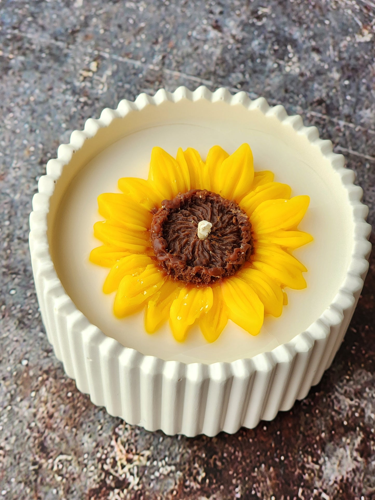 Daisy / Sunflower Candle