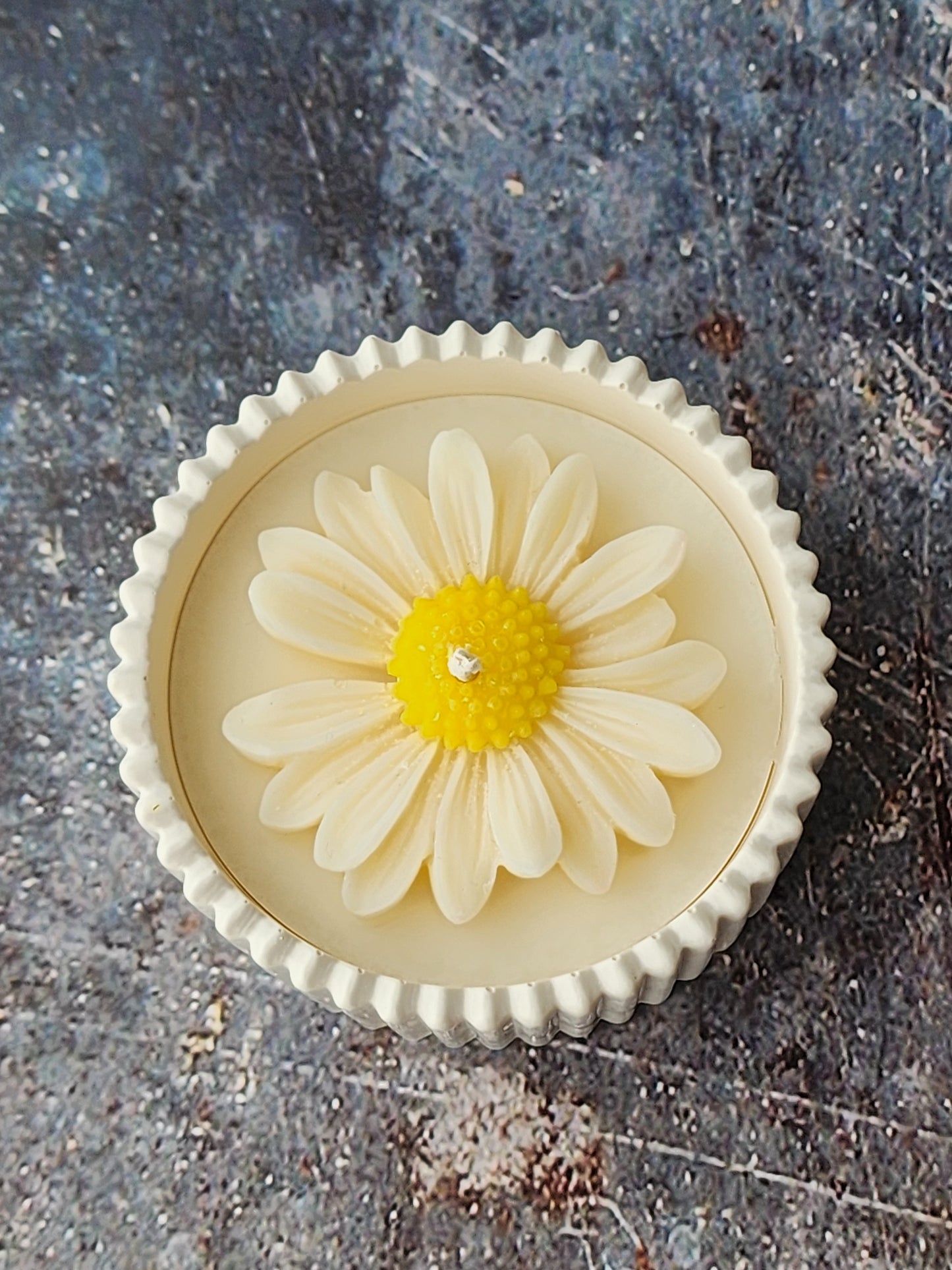 Daisy / Sunflower Candle