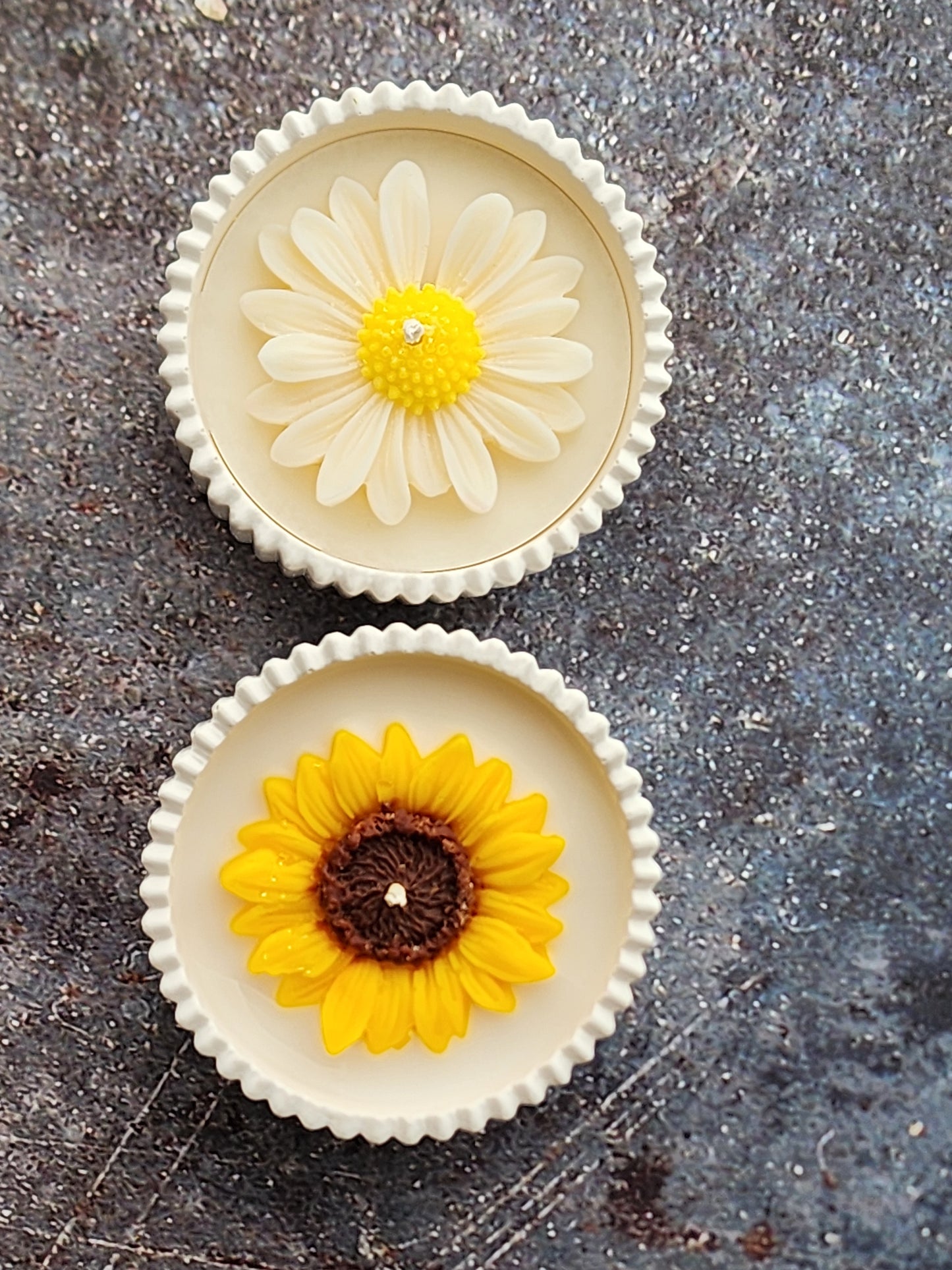 Daisy / Sunflower Candle