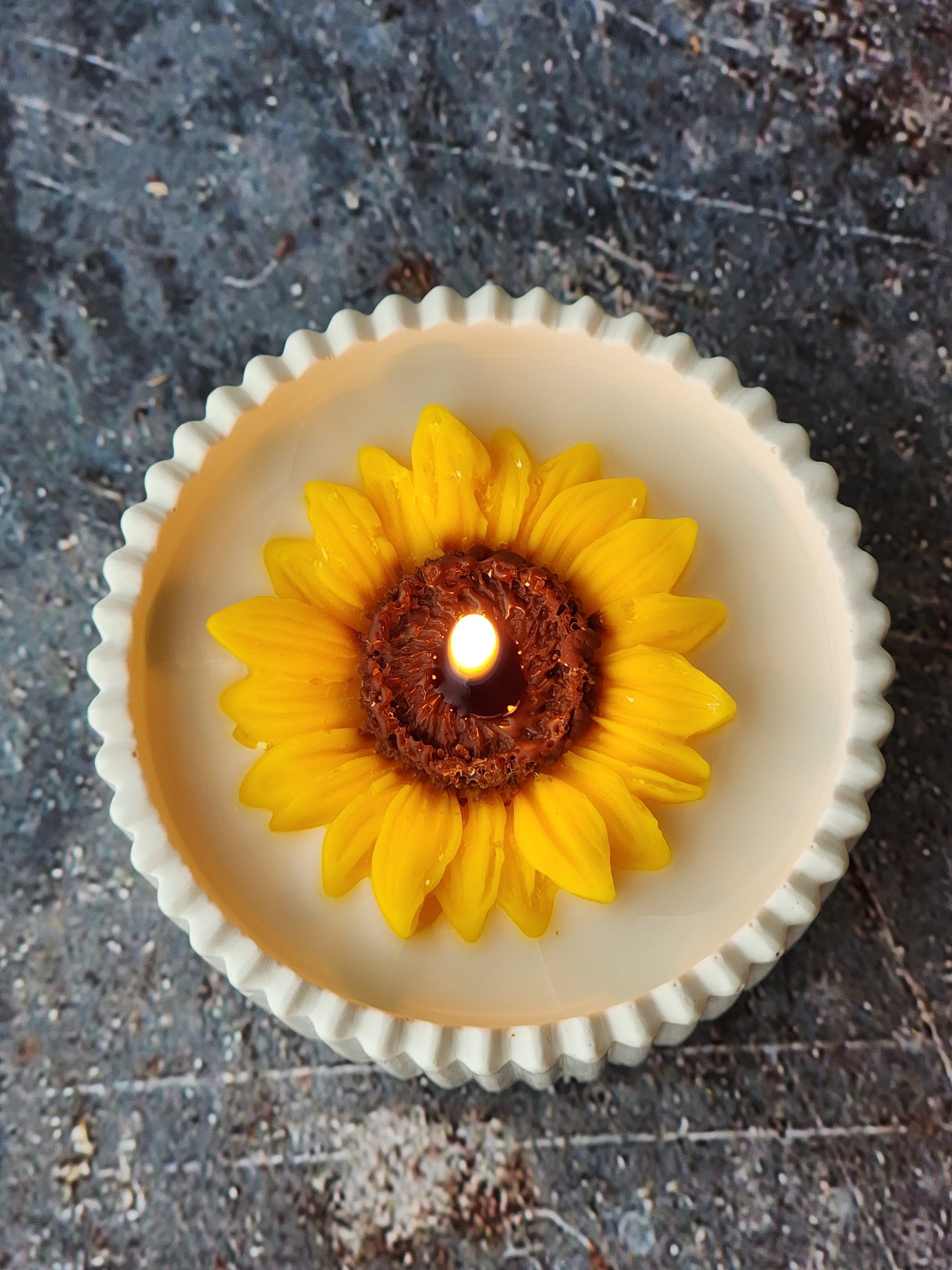 Daisy / Sunflower Candle