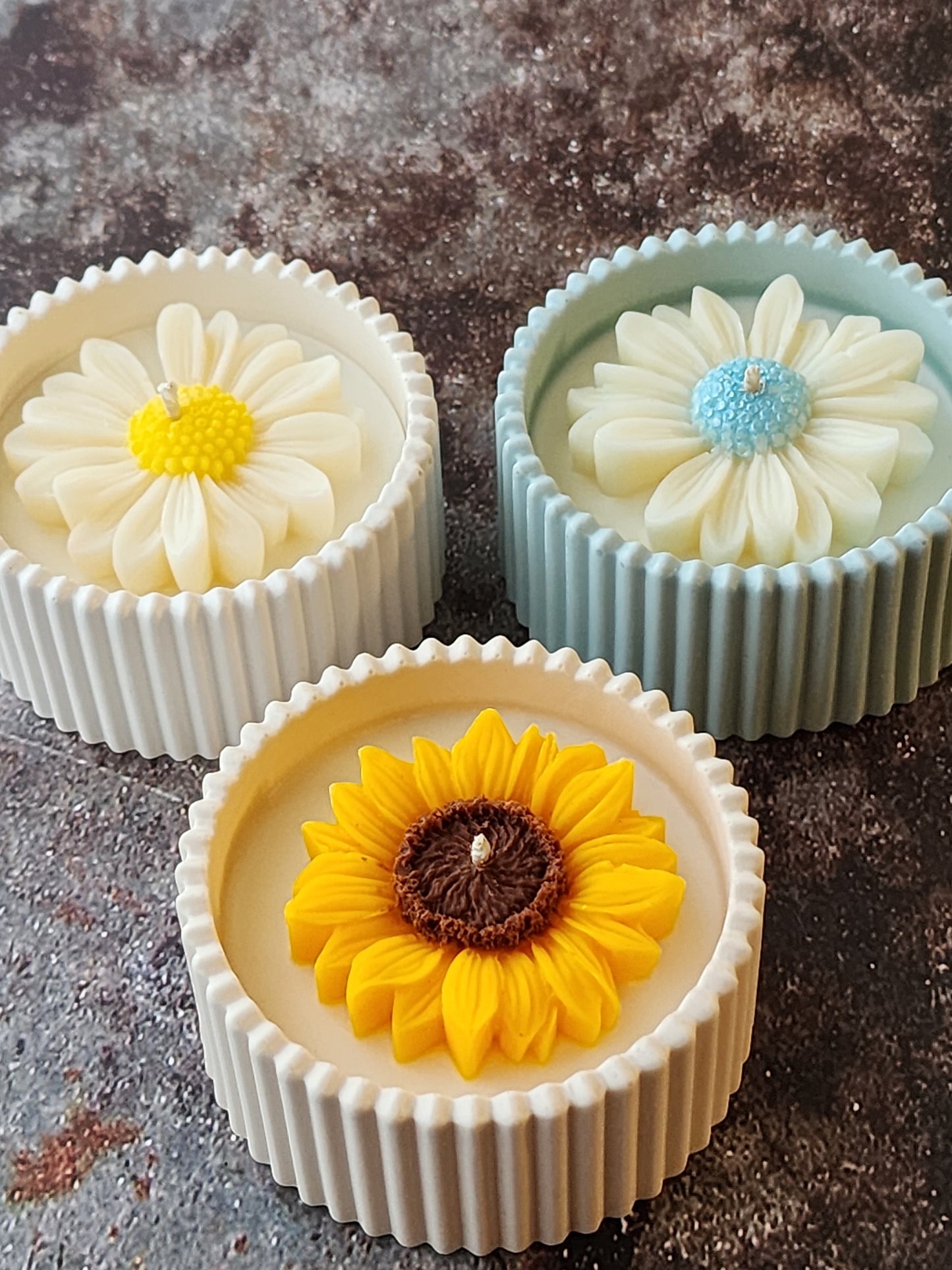 Daisy / Sunflower Candle